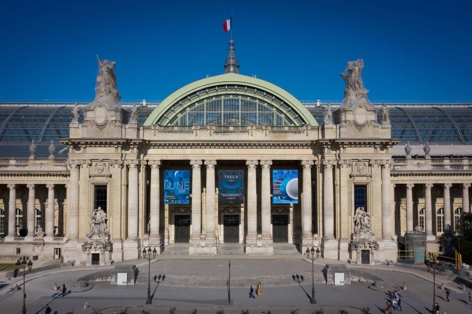 8) Grand Palais