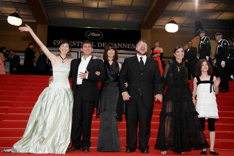 Ariadna Gil, Sergi López, Guillermo Del Toro, Maribel Verdú e Ivana Baquero en el estreno de 