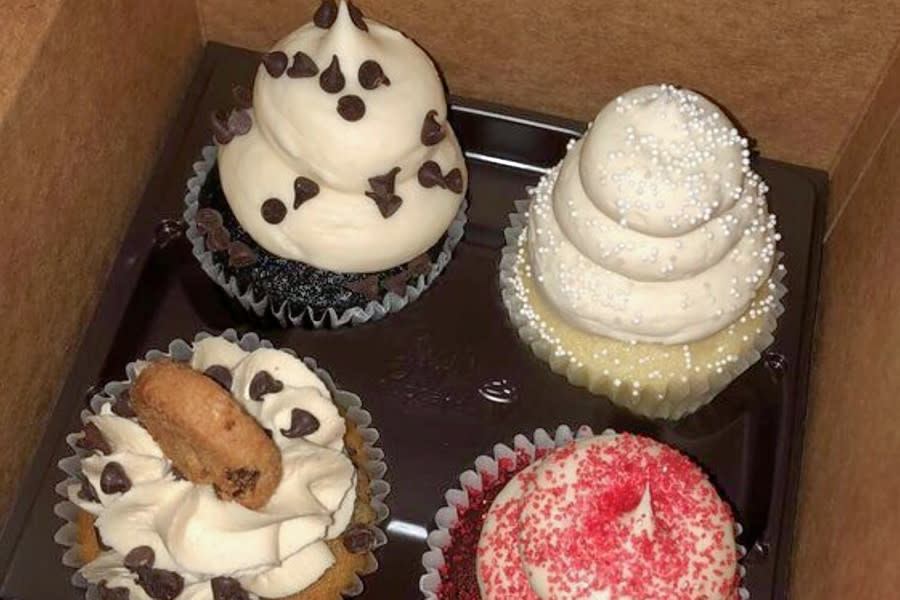 <b>Photo: peighton w./<a href="https://yelp.com/biz_photos/gigis-cupcakes-of-lexington-lexington?utm_campaign=058bdaec-a667-4daf-abbc-c3a32c152cc8%2C2f55f327-5efd-4968-809f-4f28f4b13d1a&utm_medium=81024472-a80c-4266-a0e5-a3bf8775daa7" rel="nofollow noopener" target="_blank" data-ylk="slk:Yelp;elm:context_link;itc:0;sec:content-canvas" class="link ">Yelp</a></b>