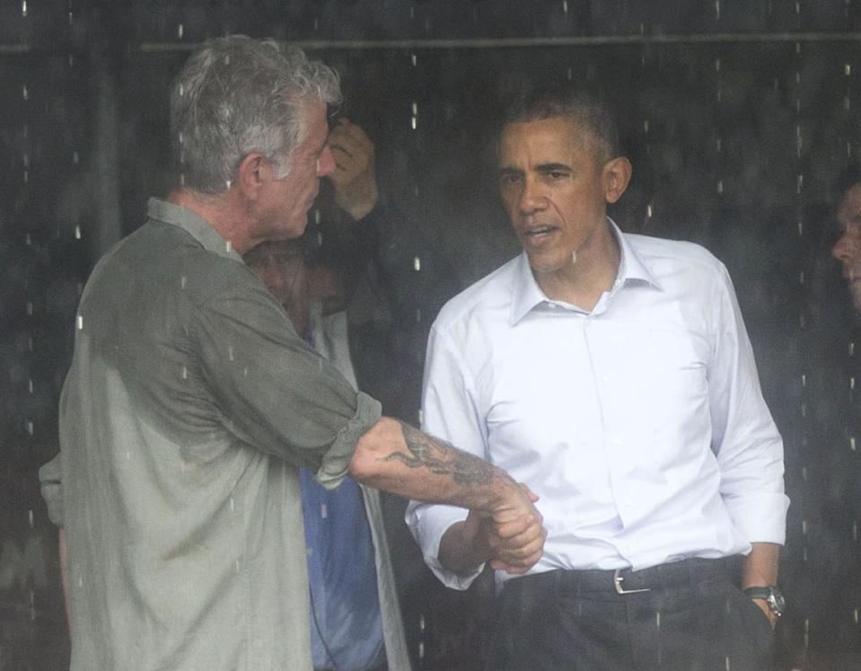 <div class="inline-image__caption"><p>"U.S. President Barack Obama and american chef Anthony Bourdain shake hands at a shopping area in Hanoi, Vietnam, Tuesday, May 24, 2016. President Barack Obama taped the second part of an interview with CNN personality Anthony Bourdain before leaving the Vietnamese capital for his next stop: Ho Chi Minh City."</p></div> <div class="inline-image__credit">Carolyn Kaster/AP</div>