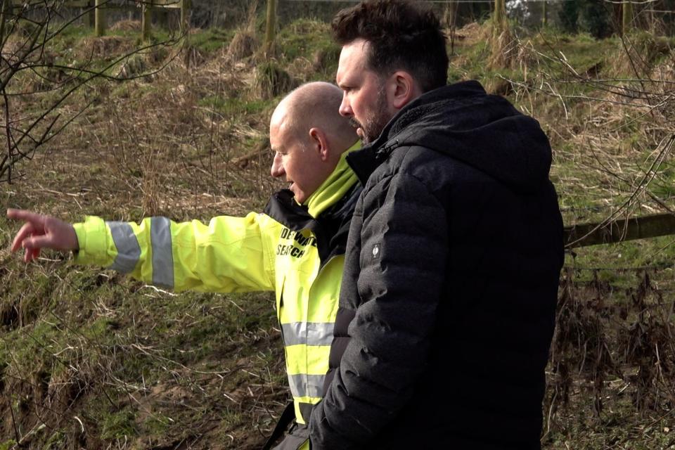 Partner of missing mother-of-two Nicola Bulley, Paul Ansell, (right) visiting the riverside with Peter Faulding, the underwater search expert called in by the family to help with the search in the River Wyre (PA Wire)
