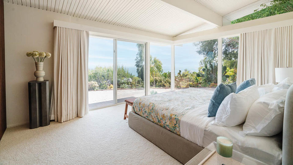 This bedroom’s views can’t be beat. - Credit: Neue Focus for Sotheby’s International Realty