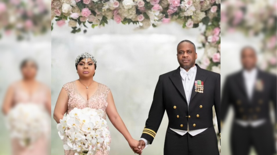 April Ryan and James Ewing married in Baltimore on Oct. 14. (Photo: Clapp Studios Photography)