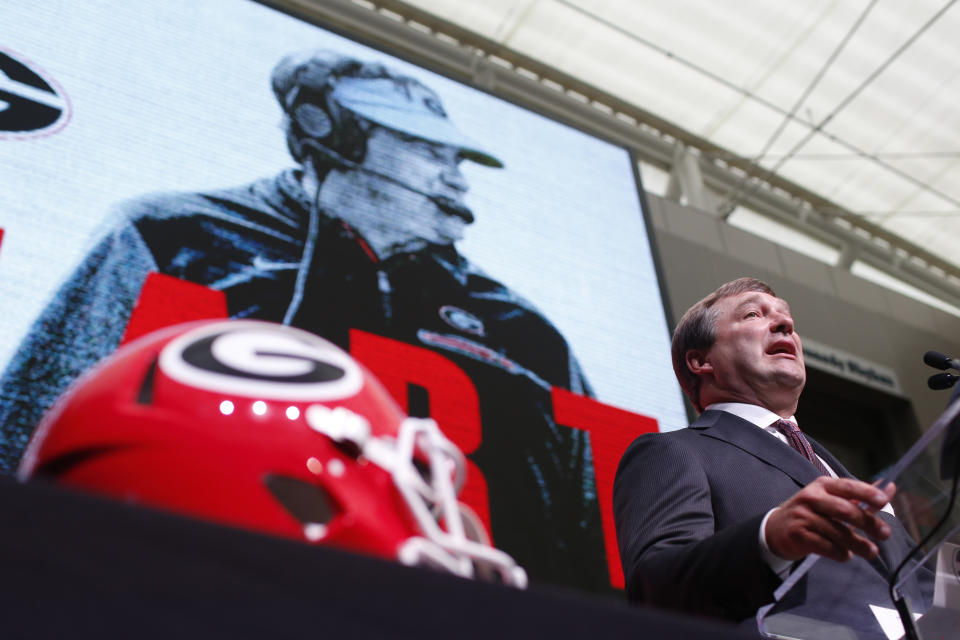 Georgia football players support family of Austin Peay coach Joshua Eargle, whose daughter was diagnosed with <span>myoclonic epilepsy, intellectual disability, a congenital heart defect and immunodeficiency, among other things</span>. (AP)