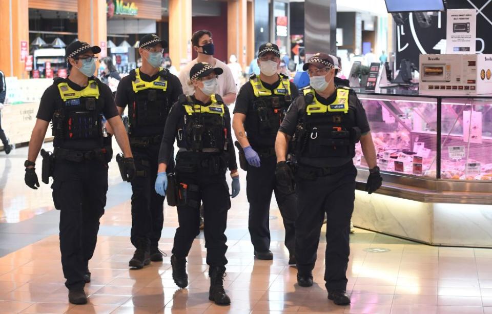 Victoria Police at Chadstone Shopping Centre 