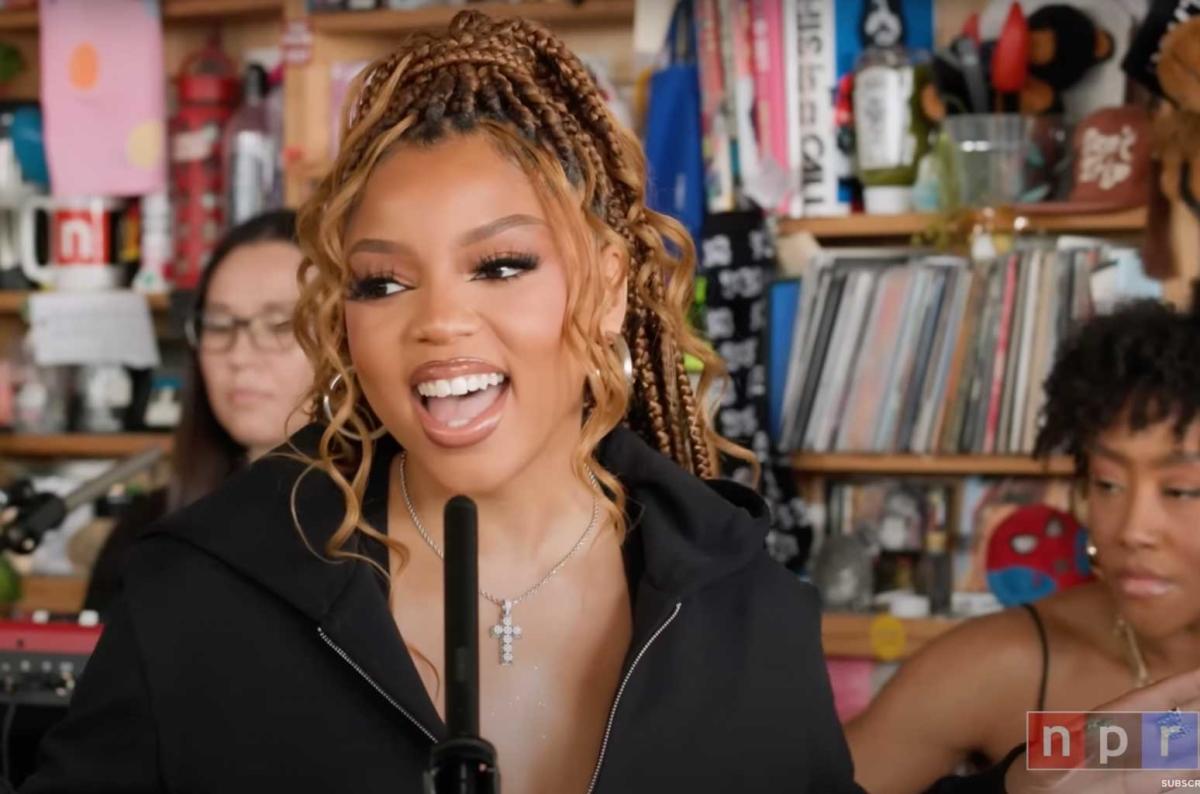 Chloe Sings ‘Surprise,' ‘Body Do' & More ‘In Pieces' Standouts for Tiny Desk Concert: Watch