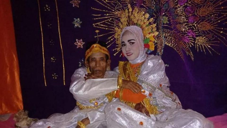 印尼日前舉辦了一場令人矚目的婚禮。（圖／翻攝自推特）