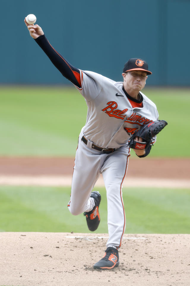 Gibson y Rutschman acercan a los Orioles al título divisional con