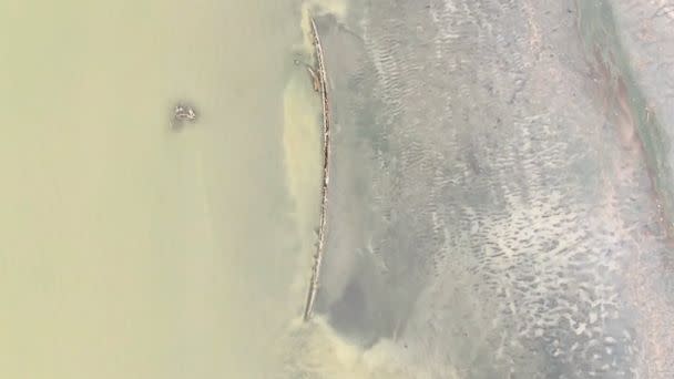 PHOTO: The remains of the W.E. Marsh No. 4, a 120-year-old boat, are visible in Utah's Great Salt Lake Park. (KTVX)