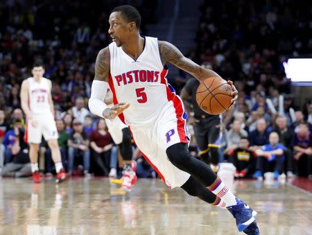 Jan 16, 2016; Auburn Hills, MI, USA; Detroit Pistons guard Kentavious Caldwell-Pope (5) dribbles the ball up the court during the first quarter against the Golden State Warriors at The Palace of Auburn Hills. The Pistons won 113-95. Mandatory Credit: Raj Mehta-USA TODAY Sports