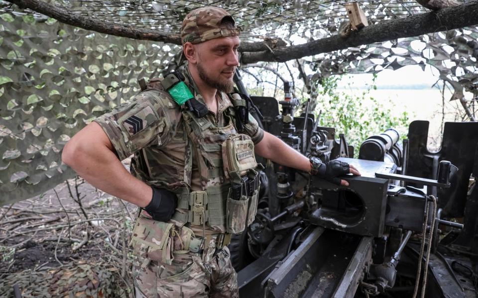 An artilleryman of the 15th Operative Purpose Brigade 'Kara-Dag of the National Guard of Ukraine