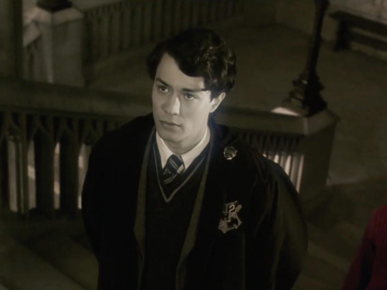 tom riddle hogwarts pensieve