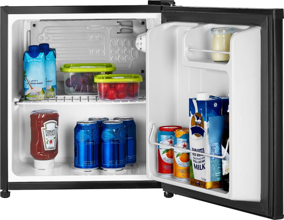 6) Insignia™ 1.7 Cu. Ft. Mini Fridge