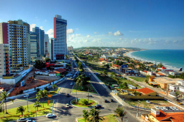 The most popular beach in Natal RN Brazil.  During the night a lot of bars, restaurants and live shows bring the tourism alive.