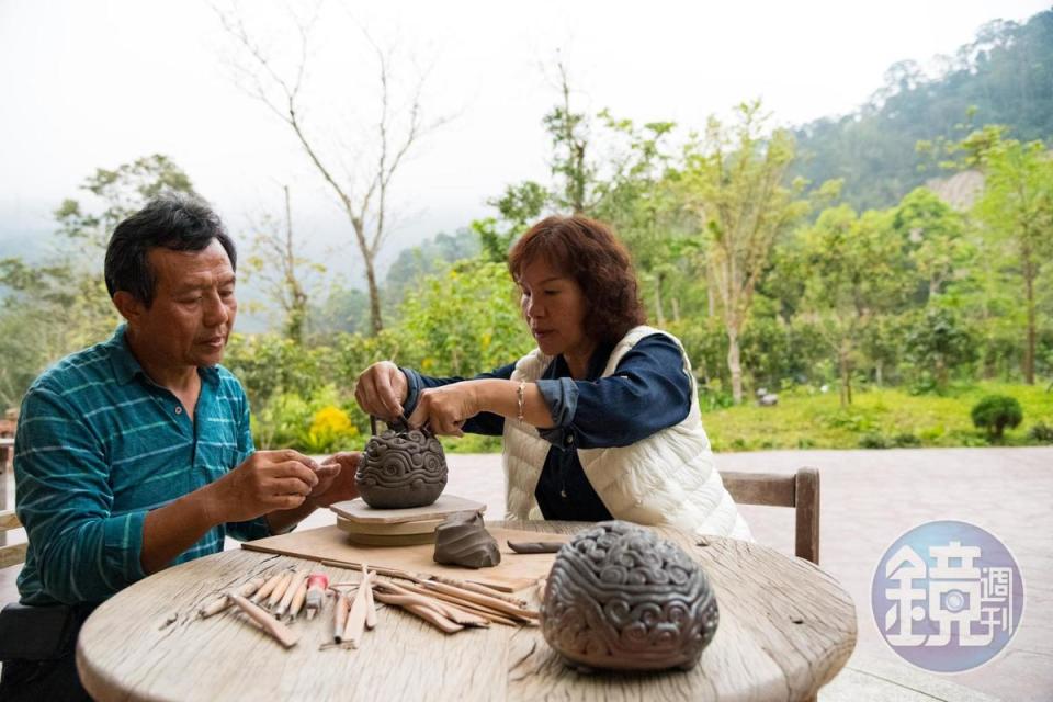 張鳳燕夫婦滿足於山居生活。