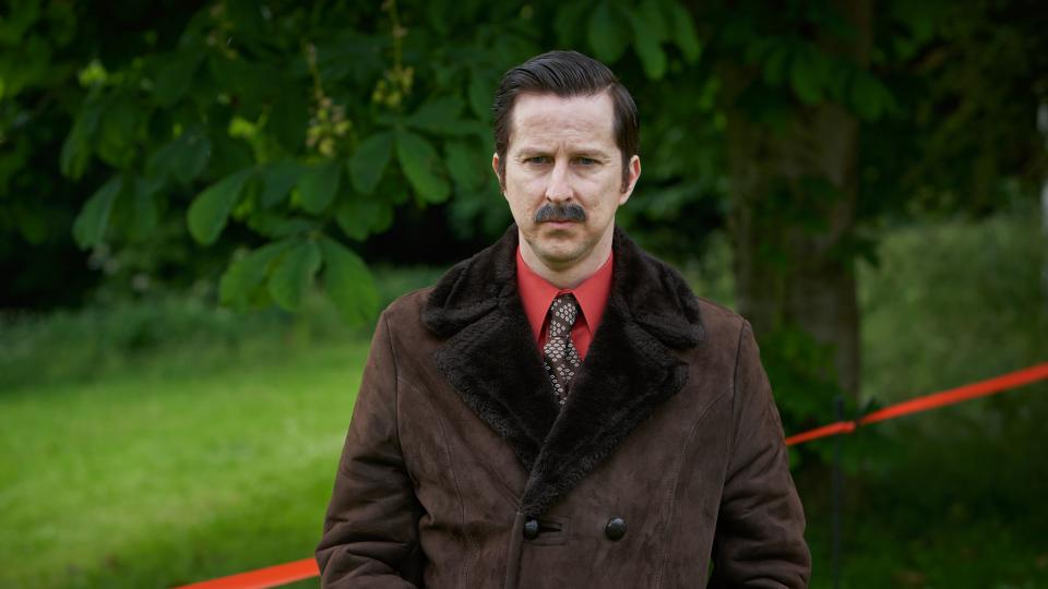 Lee Ingleby as DCS Hobson in The Long Shadow