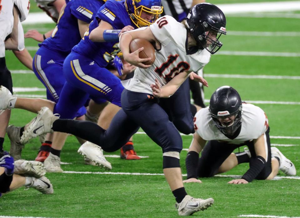 Evan Peruski (10) and Ubly will try to return to Ford Field after making the state finals in the 2020 season.