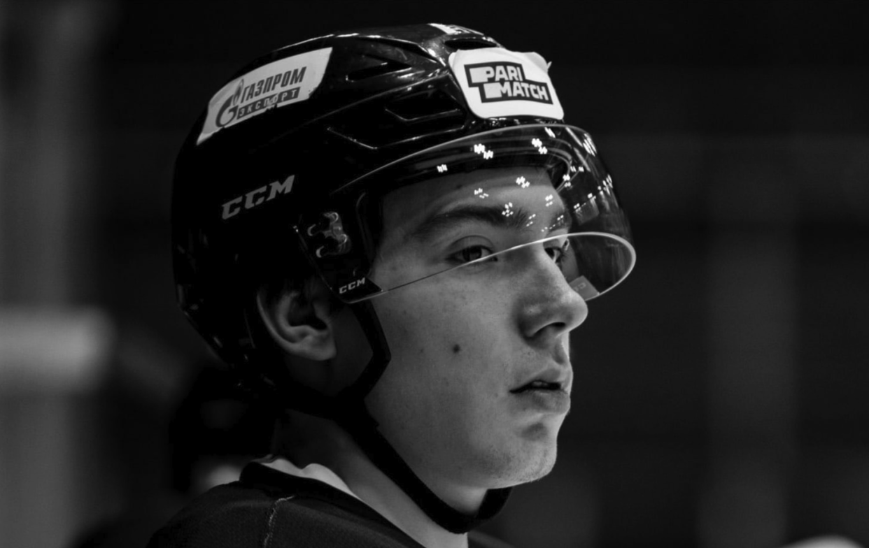 Dynamo Saint Petersburg defenceman Timur Faizutdinov died at the age of 19 after he was hit in the head by a puck during a playoff game. (Twitter/hcSKA_News)