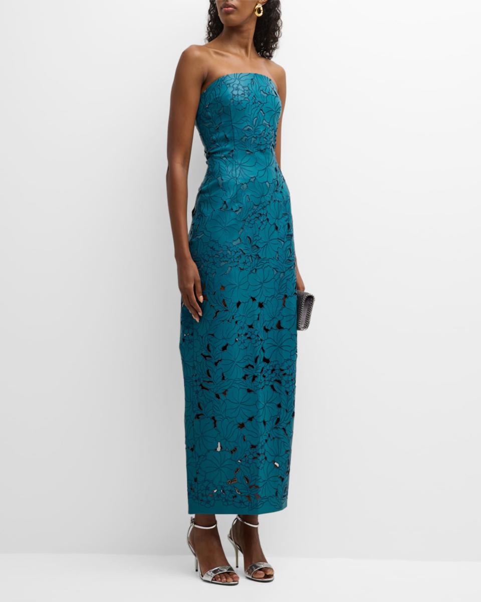 <p><a href="https://go.redirectingat.com?id=74968X1596630&url=https%3A%2F%2Fwww.neimanmarcus.com%2Fp%2Fcult-gaia-raylene-strapless-cutout-embroidered-gown-prod265430251&sref=https%3A%2F%2Fwww.townandcountrymag.com%2Fsociety%2Ftradition%2Fg45123200%2Fmeghan-markle-outfits-invictus-games-2023-style-photos%2F" rel="nofollow noopener" target="_blank" data-ylk="slk:Shop Now;elm:context_link;itc:0" class="link ">Shop Now</a></p><p>Raylene Strapless Cutout Embroidered Gown</p><p>neimanmarcus.com</p><p>$798.00</p>