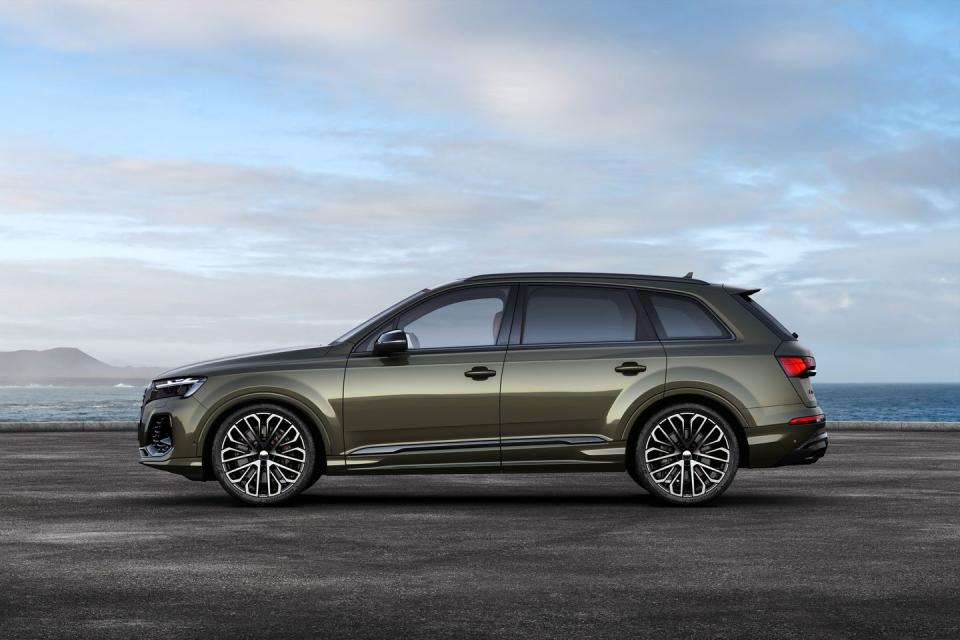 2025 audi sq7