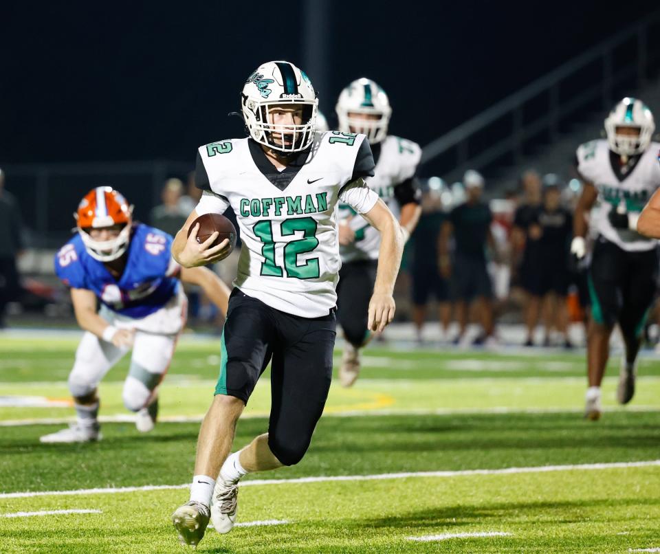 Quinn Hart threw for 121 yards and two touchdowns and rushed for 99 yards and a score in Dublin Coffman's 21-20 win over Hilliard Davidson on Friday.