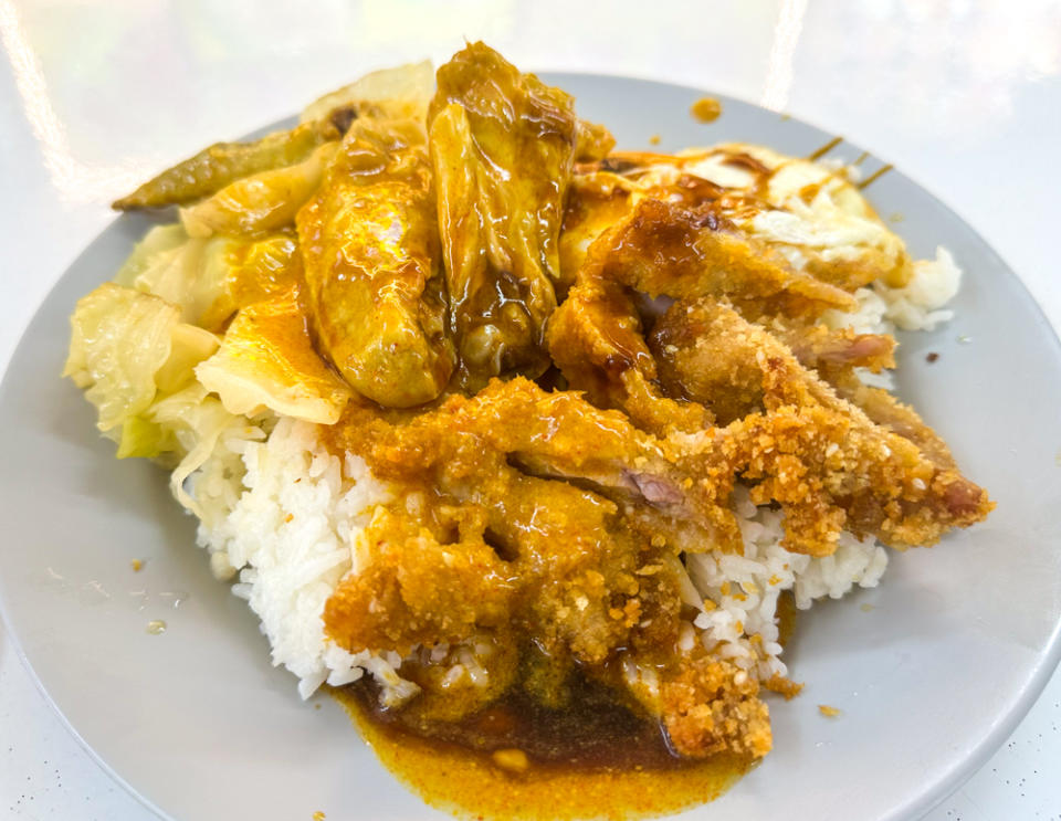 legend scissors cut curry rice - chicken cutlet + chicken curry