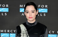 <p>The <i>Scream</i> star is one of the eight women whom Weinstein allegedly settled with; however, she has not stayed silent in the wake of the <i>Times</i> article. “Ladies of Hollywood, your silence is deafening,” McGowan tweeted, calling men who have worked with Weinstein “weak and scared” to come forward. “Agents, managers, Directors, casting agents, producers, distributors, SAG, DGA, PGA, Studio heads, Network = 30 year cover up,” she claims. The <i>Charmed</i> star <a rel="nofollow" href="https://www.yahoo.com/entertainment/actress-rose-mcgowan-calls-entire-103350145.html" data-ylk="slk:has called on the Weinstein board;elm:context_link;itc:0;sec:content-canvas;outcm:mb_qualified_link;_E:mb_qualified_link;ct:story;" class="link  yahoo-link">has called on the Weinstein board</a> to “resign effective immediately.” (Photo: Paul Archuleta/FilmMagic) </p>
