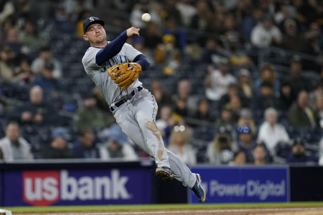 Fernando Tatís Jr. hits 2 HRs, drives in 6 to lead Padres past Mariners 9-2  - Seattle Sports