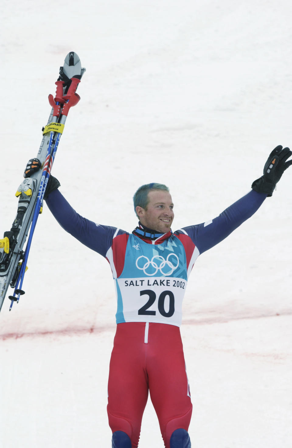 Alain Baxter a connu son meilleur et son pire moment en carrière lors des Jeux olympiques de Salt Lake City. Le skieur a remporté la médaille de bronze lors du slalom, ce qui constituait une première pour l’équipe britannique, avant d’être contrôlé positif à la méthamphétamine, perdant sa médaille au profit de Benjamin Raich. Ce contrôle positif était dû à son inhalateur Vicks acheté aux États-Unis et dont la composition est différente de celui acheté en Grande-Bretange. Il a obtenu l’appui de sa fédération et a été en mesure de revenir au sommet de sa forme, mais jamais il n’a pu ravoir sa médaille remportée en 2002. (Getty Images)