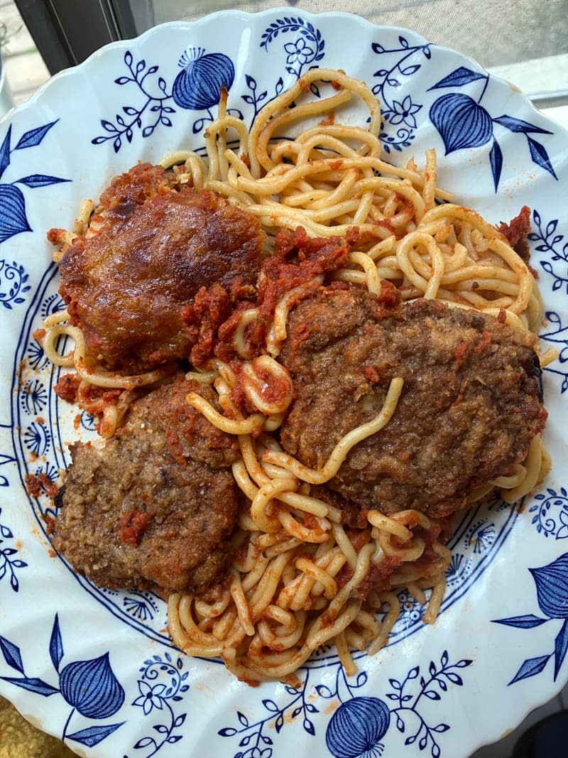 Frozen chicken parm parmesan