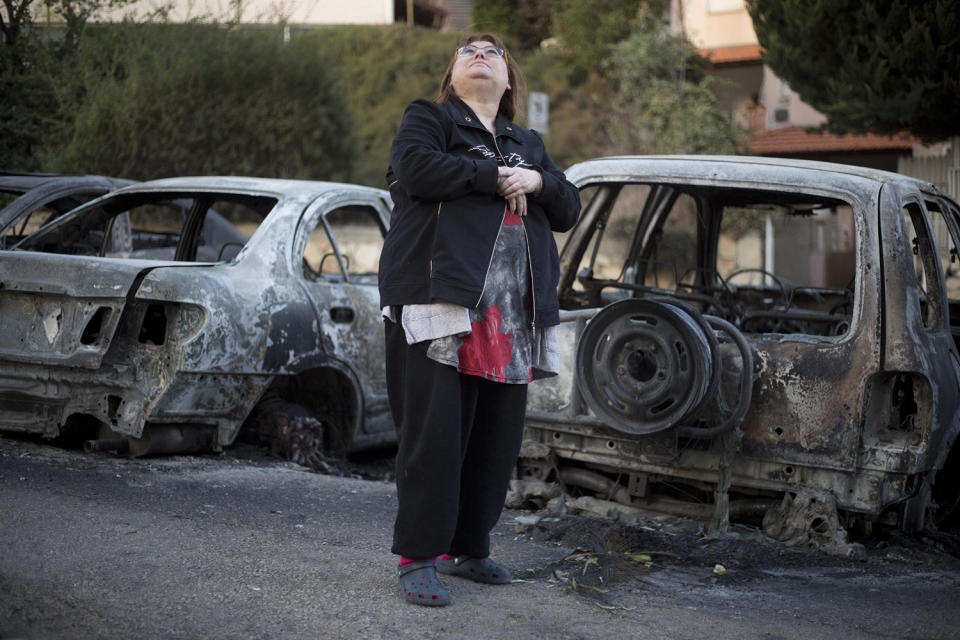 Massive wildfires tear across Israel