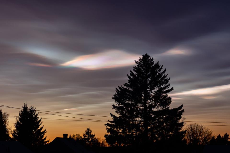 Very specific conditions are required for nacreous clouds to develop (Theodor Sykes / Unsplash)