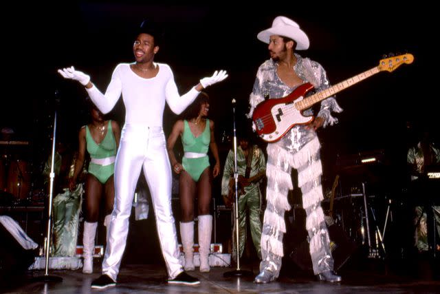 <p>Ross Marino/Getty Images</p> Anthony 'Baby Gap' Walker and Robert Wilson during a concert on September 29, 1982 at the Crisler Arena in Ann Arbor, Michigan