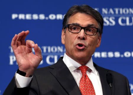 Former Texas Gov. Rick Perry discusses his economic plan at a National Press Club luncheon speech in Washington in this file photo taken on July 2, 2015. REUTERS/Yuri Gripas/File photo