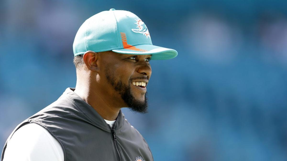 Miami Dolphins' Brian Flores: No regrets over all-out blitz that