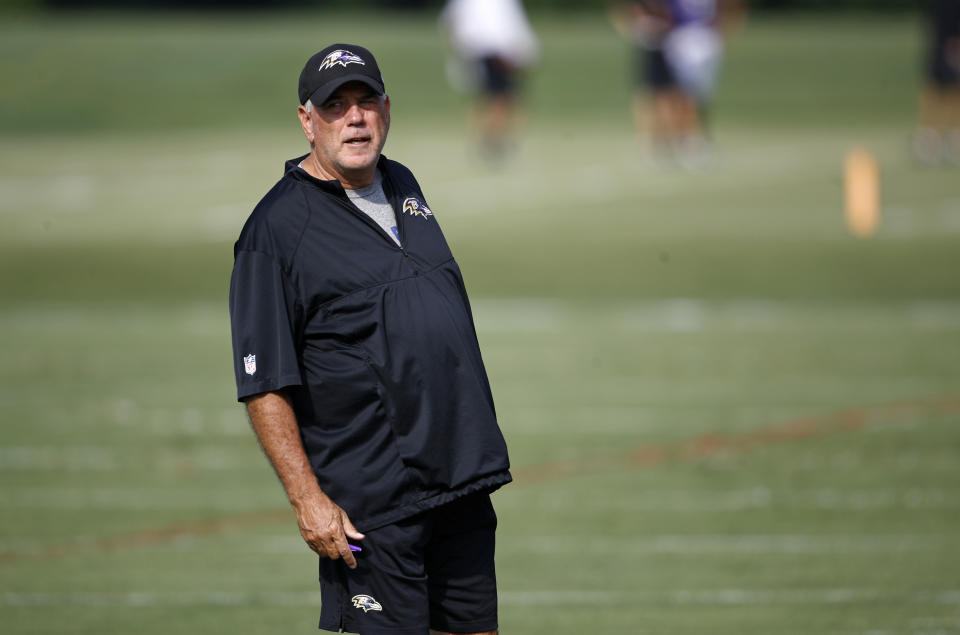 Baltimore Ravens defensive coordinator Dean Pees has decided to retire. (AP)