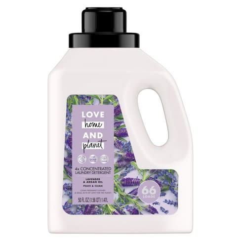 Love Home and Planet Concentrated Laundry Detergent (Photo: Walmart)