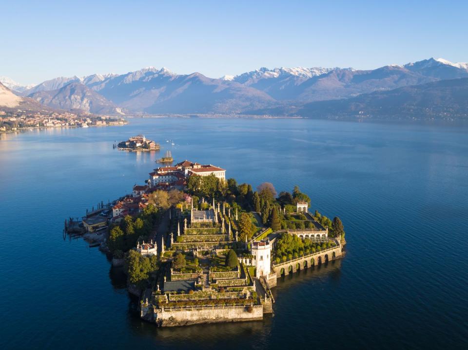 2) Lake Maggiore