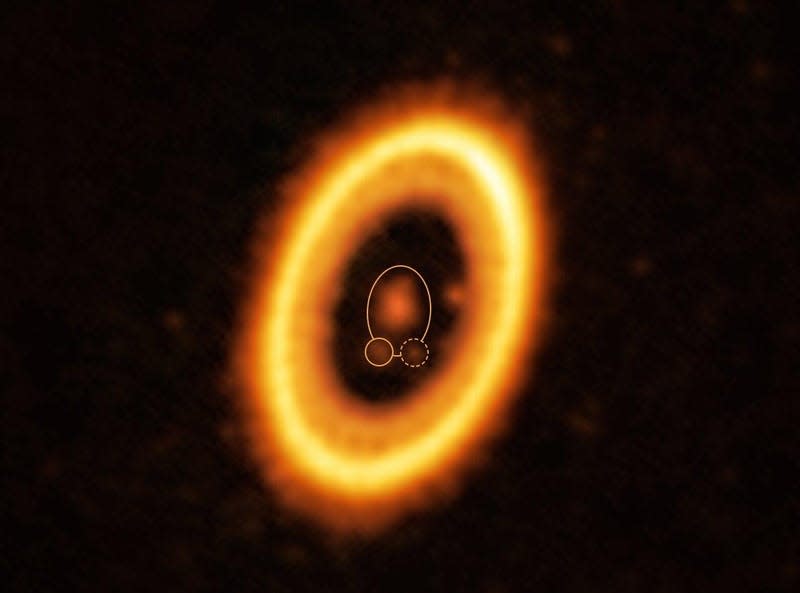 Image:  ALMA (ESO/NAOJ/NRAO) /Balsalobre-Ruza et al.