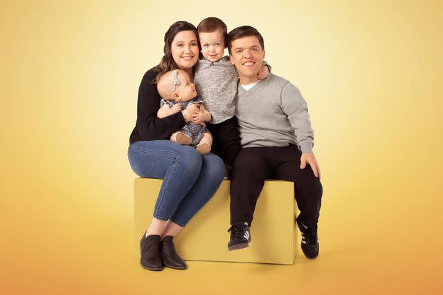 Courtesy TLC (L-R) Tori Roloff and Zach Roloff are pictured with two of their children.