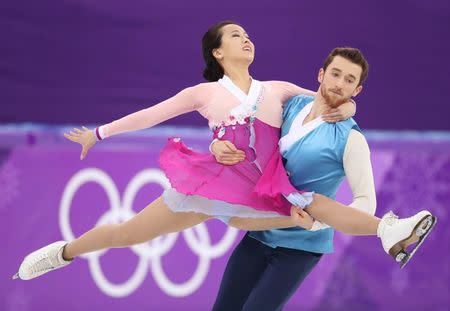 Figure Skating - Pyeongchang 2018 Winter Olympics - Ice Dance free dance competition final - Gangneung, South Korea - February 20, 2018 - Yura Min and Alexander Gamelin of South Korea perform. REUTERS/Lucy Nicholson