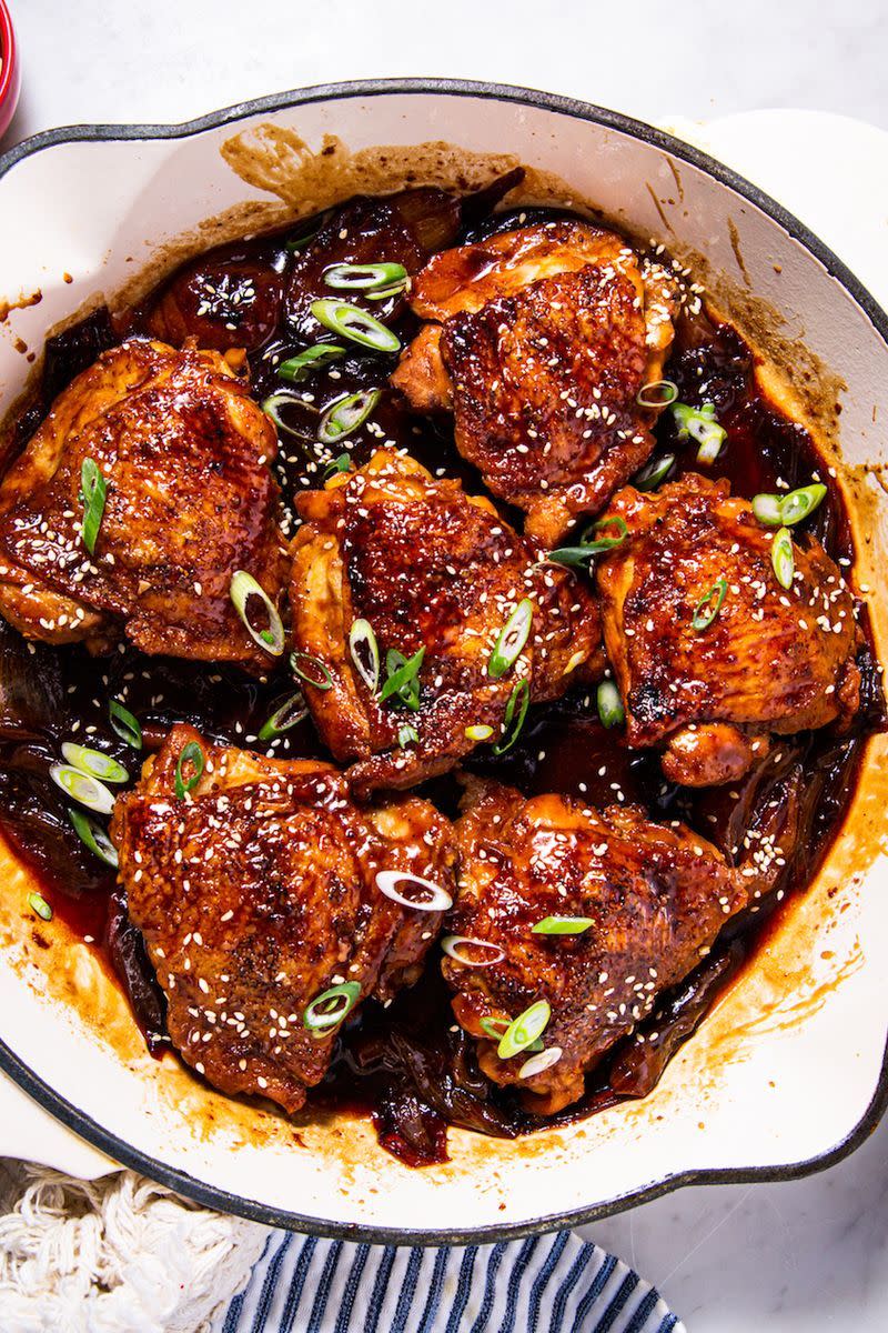 <p>These braised <a href="https://www.delish.com/uk/cooking/recipes/g30242756/chicken-thigh-recipes/" rel="nofollow noopener" target="_blank" data-ylk="slk:chicken thighs;elm:context_link;itc:0;sec:content-canvas" class="link ">chicken thighs</a> are no joke. They’re super flavourful, fall-off-the-bone tender, and thankfully you only need ONE pan to make them!</p><p>Get the <a href="https://www.delish.com/uk/cooking/recipes/a32694098/braised-chicken-thighs-recipe/" rel="nofollow noopener" target="_blank" data-ylk="slk:Braised Chicken Thighs;elm:context_link;itc:0;sec:content-canvas" class="link ">Braised Chicken Thighs</a> recipe.</p>