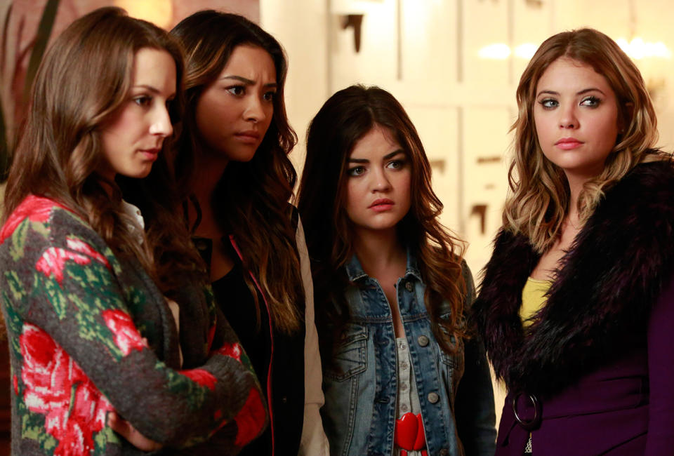 3. Pretty Little Liars (2010-17)