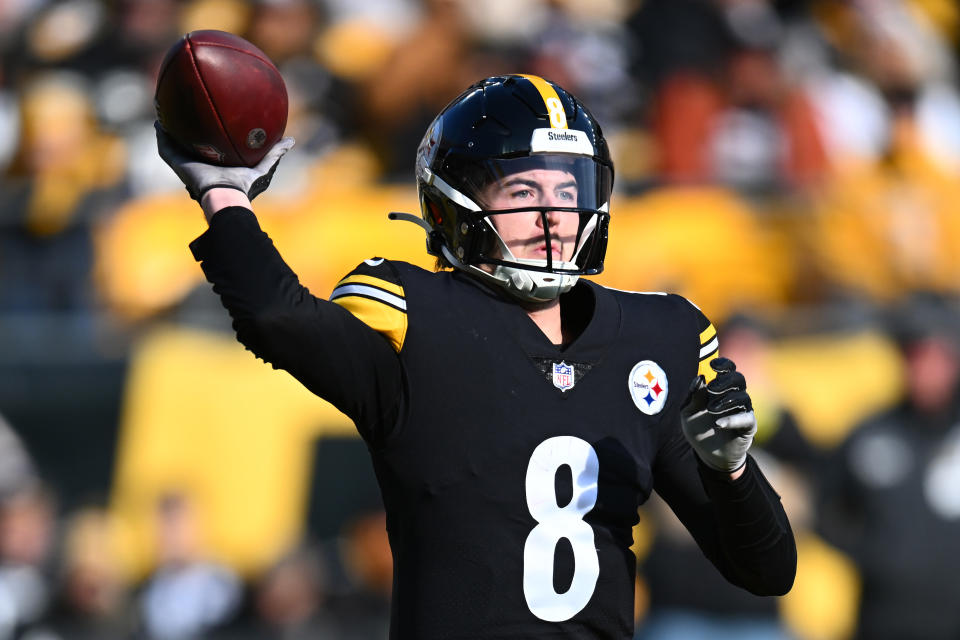 Kenny Pickett #8 of the Pittsburgh Steelers throws the ball during the first half of the NFL game against the Cleveland Browns