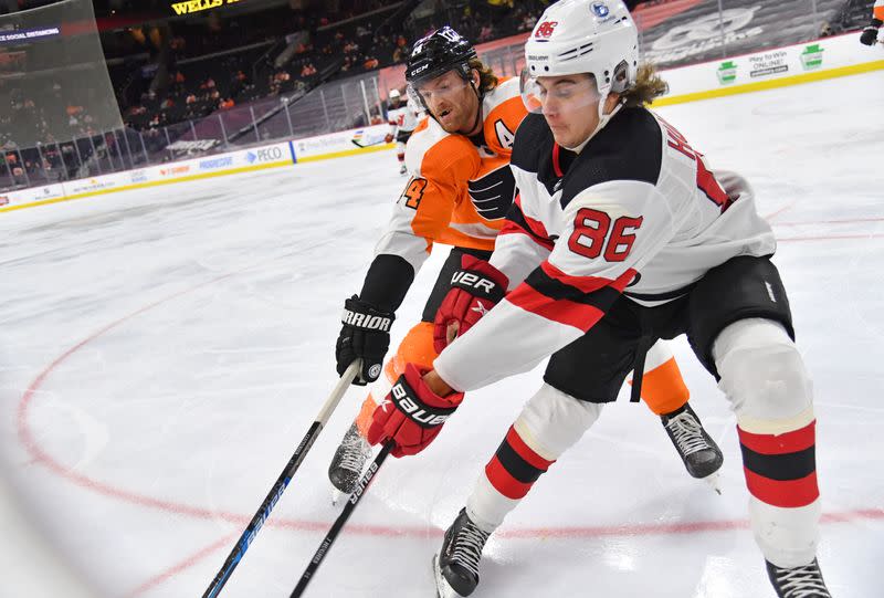 NHL: New Jersey Devils at Philadelphia Flyers