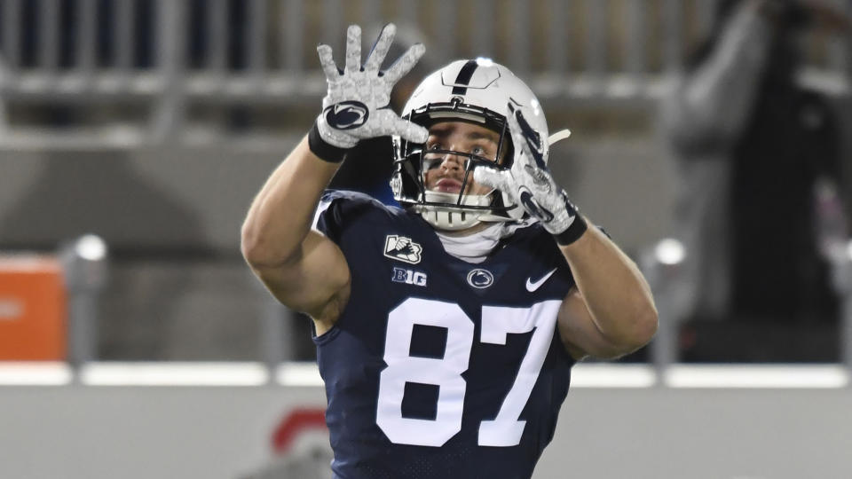 Penn State tight end Pat Freiermuth could be a second-round pick. (AP Photo/Barry Reeger)