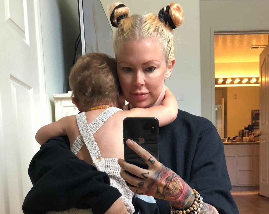 Jenna Jameson, who gave birth to Batel in April, has been documenting her postpartum weight-loss journey on Instagram. (Photo: Jenna Jameson via Instagram)