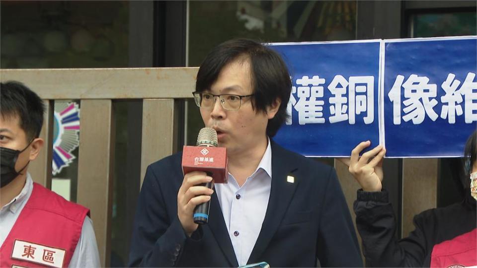 李文忠反拆蔣介石銅像　基進黨批「退輔會淪蔣介石銅像委員會」