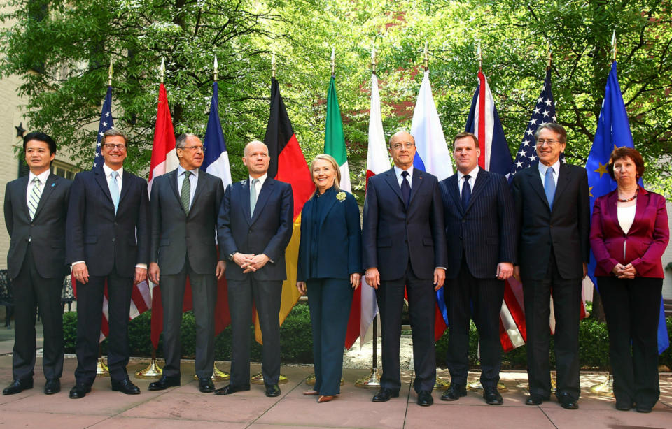 <p>En esta otra fotografía, los ministros de exteriores del G-8 posan en la Blair House durante una conferencia celebrada en 2012. (Foto: Mark Wilson / Getty Images). </p>