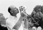 <p>Robert De Vincenzo (1923-2017): Hall of Fame golfer who won the 1967 British Open. </p>